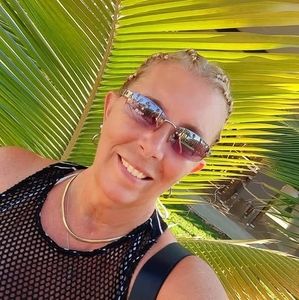 Meet your Posher, Vicki